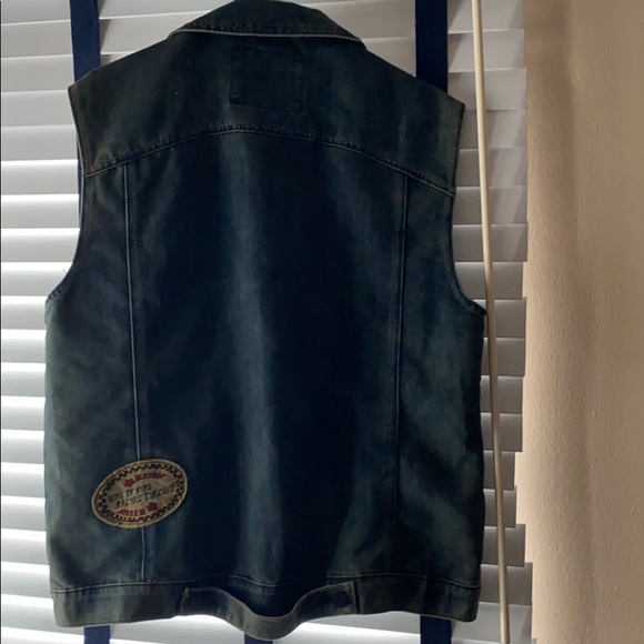 American Rag Vest (Ring of Fire) - Picture 6 of 7